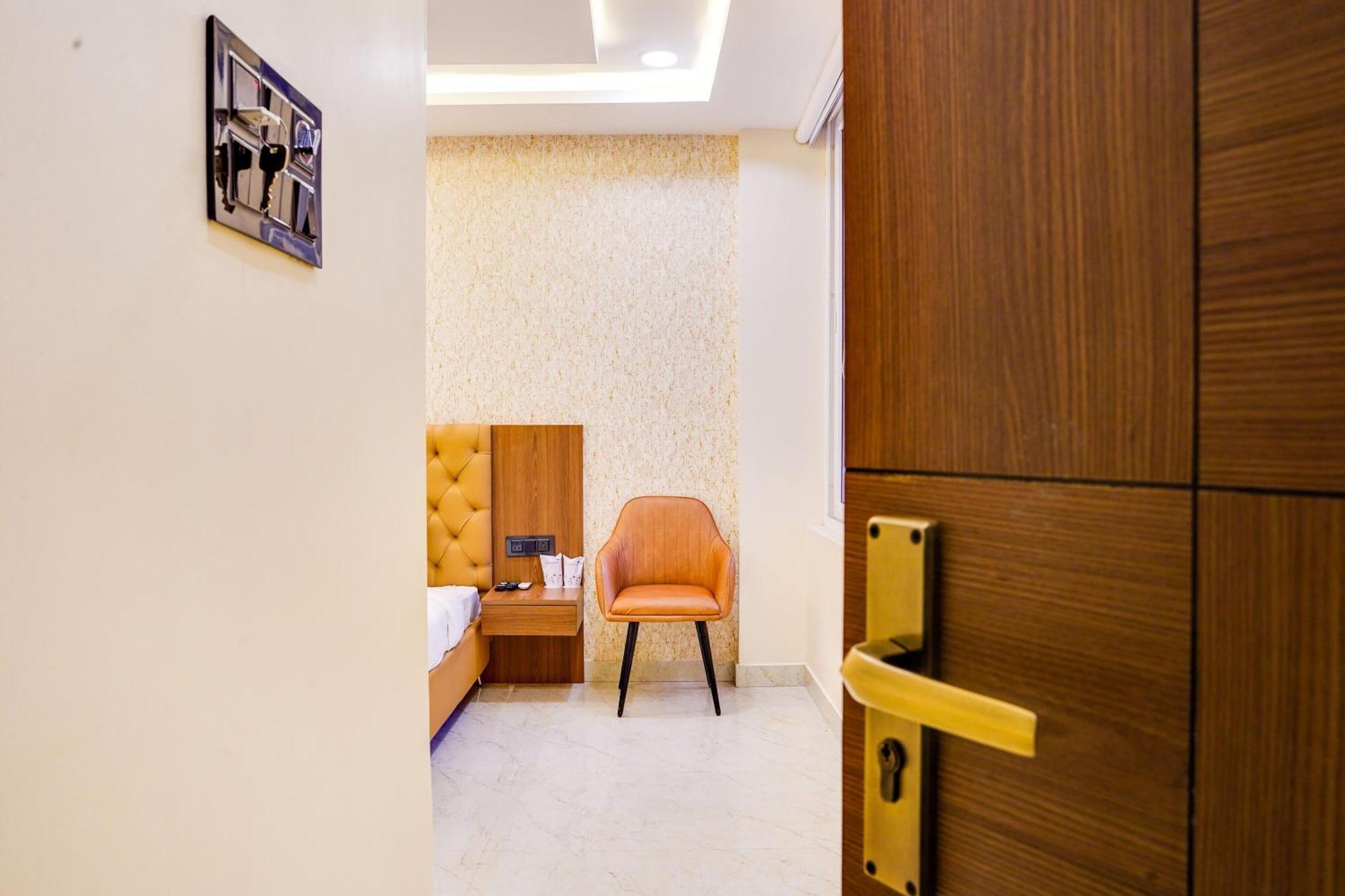 Hotel O Anjaney Palace Bhopal Exterior photo